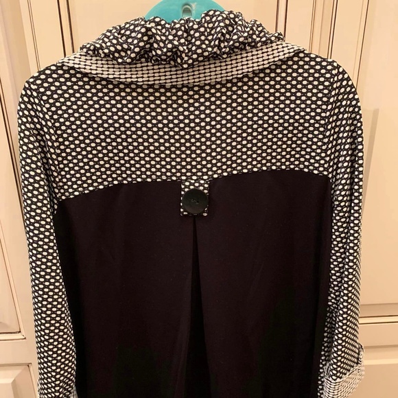 Jacket - Picture 3 of 8